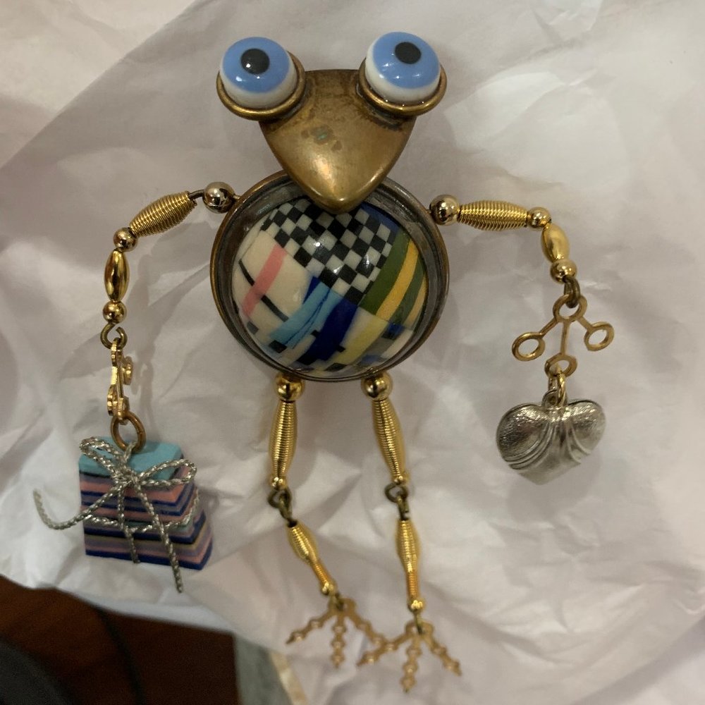 Erh Ping Tsai Jewelry 10 Articulated Frog Pin